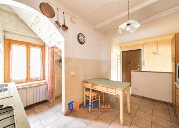 Four-room apartment Piasco - photo 4