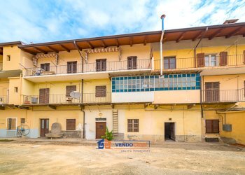Four-room apartment Piasco - photo 17
