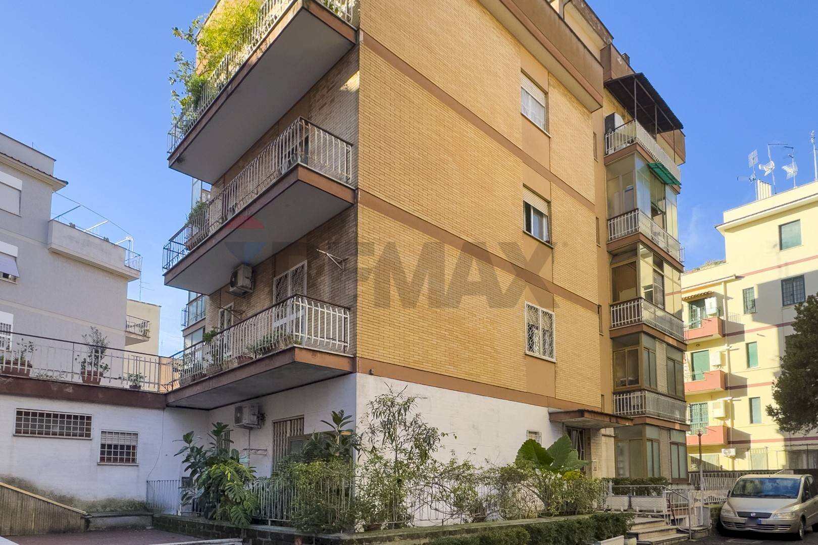 Edificio all\'aperto - Trilocale Via Delle Mandragore
25, Roma - foto 3