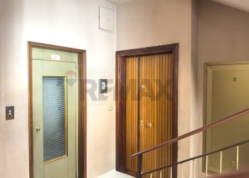 Ricezione / Lobby - Trilocale Via Delle Mandragore
25, Roma - foto 10