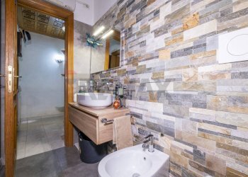 Bagno - Trilocale Via Delle Mandragore
25, Roma - foto 28
