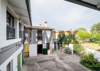 Casa all\'aperto - Semi-detached house Vicolo Ferri
 
3, Gazzuolo - photo 18
