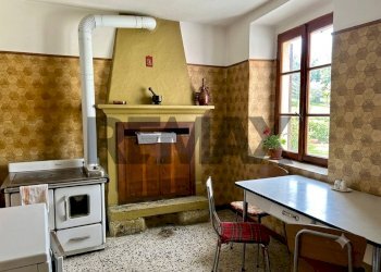 Sala da pranzo - Independent house via alla Fontana
 
4, Fonteno - photo 5