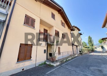 Edificio all\'aperto - Three-room apartment via Baiguini
 
18, Costa Volpino - photo 18