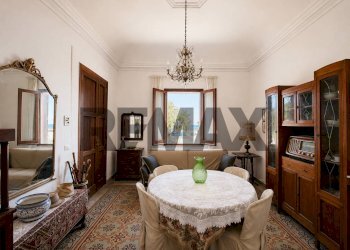 Sala da pranzo - Three-room apartment Lungomare Duilio
 
22, Favignana - photo 4