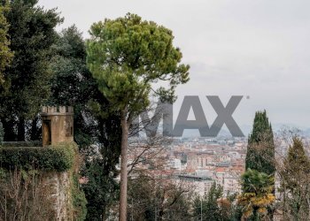 Vista delle montagne - Villa Via Sant'Alessandro
 
71, Bergamo - photo 2