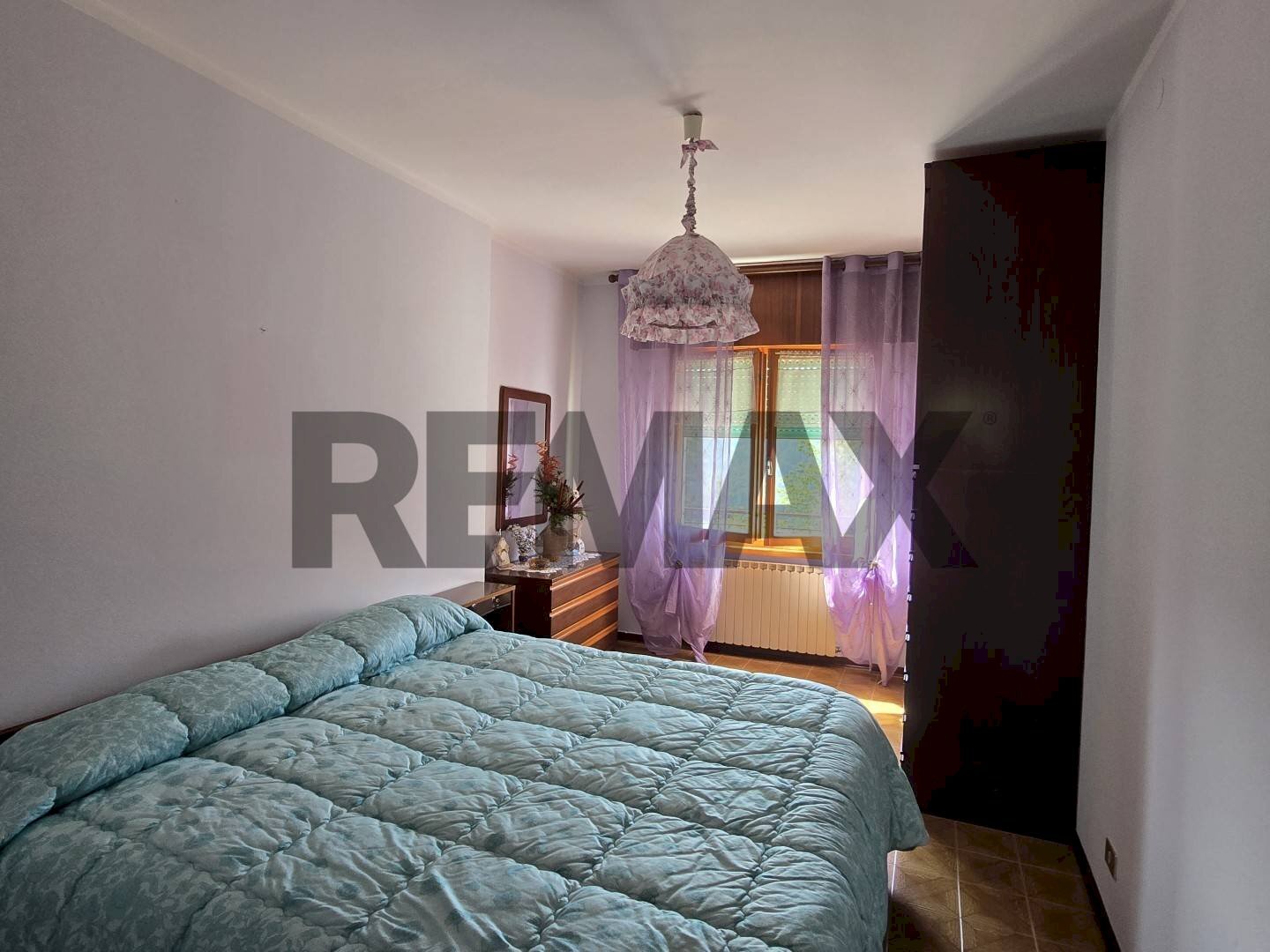 Camera / camera da letto - Semi-detached house Via Gobbi
10, Lamon - photo 2