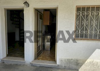 Edificio all\'aperto - Semi-detached house Via Gobbi
 
10, Lamon - photo 36