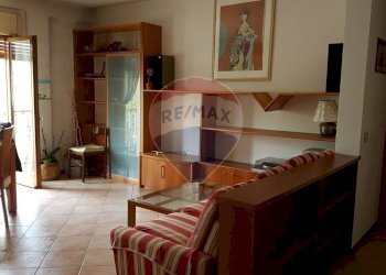 Sala da pranzo - Trilocale Via Feltre
 
105, Belluno - foto 6