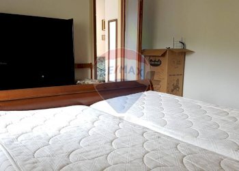 Camera / camera da letto - Trilocale Via Feltre
 
105, Belluno - foto 16