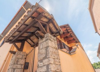 Edificio all\'aperto - Casa indipendente Via Roma
96, Ischia di Castro - foto 2
