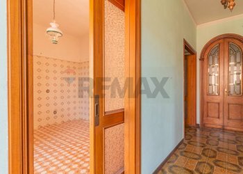 Hall / corridoio - Casa indipendente Via Roma
96, Ischia di Castro - foto 10