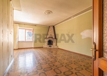 Stanza vuota - Casa indipendente Via Roma
96, Ischia di Castro - foto 17
