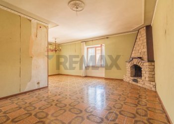 Stanza vuota - Casa indipendente Via Roma
96, Ischia di Castro - foto 18