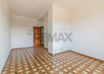 Stanza vuota - Casa indipendente Via Roma
96, Ischia di Castro - foto 33