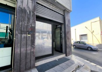 Edificio all\'aperto - Commercial Premises Via Mannarino
9, Mesagne - photo 2