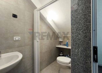 Bagno - Commercial Premises Via Mannarino
9, Mesagne - photo 9