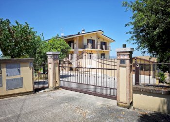 Foto 6 - Villa Contrada Santa Croce
14, Notaresco - photo 6