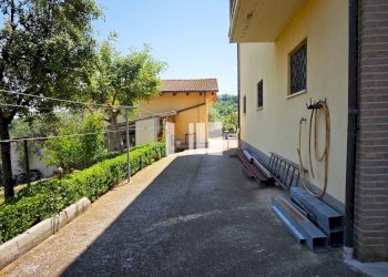 Foto 13 - Villa Contrada Santa Croce
14, Notaresco - photo 13