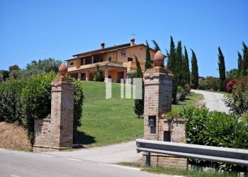 Foto 1 - Villa Contrada Santa Croce
 
30, Notaresco - photo 1