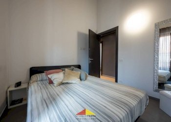 Camera da letto - Appartamento via Donaudi, 42, Saluzzo - foto 10