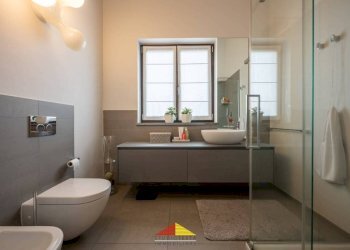 Bagno - Appartamento via Donaudi, 42, Saluzzo - foto 25