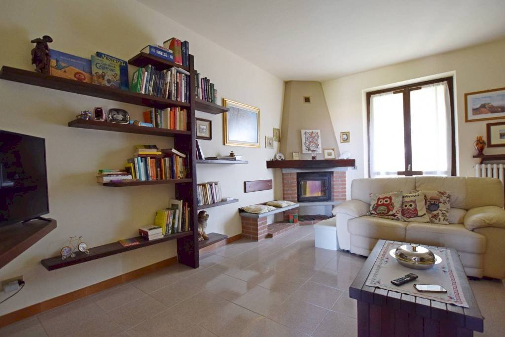 Salone - Apartment strada di Gratteria, 120, Mondovì - photo 3