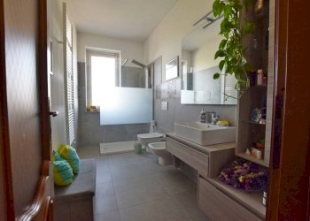 Bagno - Apartment strada di Gratteria, 120, Mondovì - photo 15