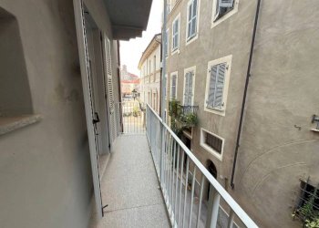 Balcone - Three-room apartment via San Pio V, Mondovì - photo 7