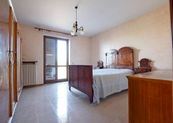 Camera da letto - Apartment strada di Gratteria, 120, Mondovì - photo 13