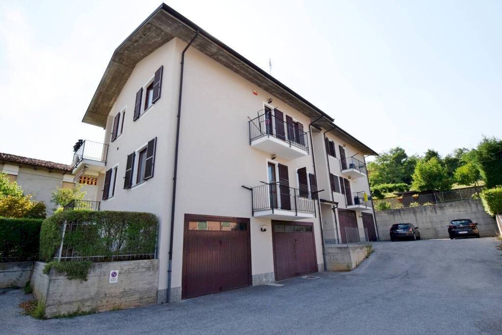 Facciata - Appartamento via Roccaforte, 20D, Villanova Mondovì - foto 1