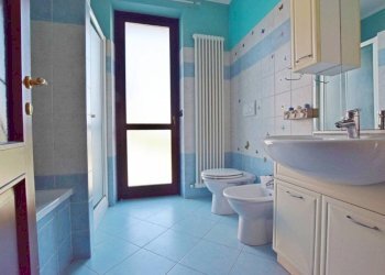 Bagno - Four-room apartment via Roccaforte, 20D, Villanova Mondovì - photo 13