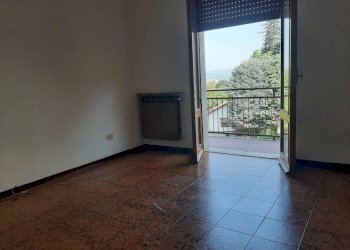 Camera da letto - Four-room apartment via Recamo, 5, Melazzo - photo 9