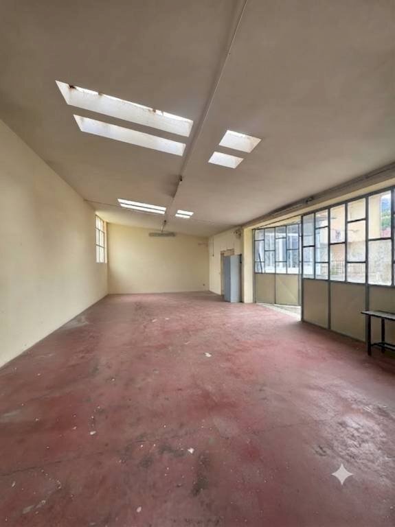 Magazzino - Warehouse via Nazionale, 153, Pinerolo - photo 1