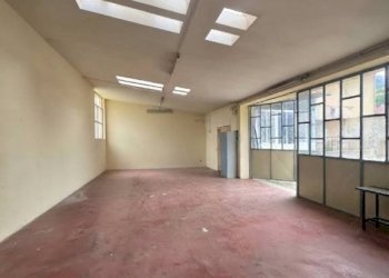 Magazzino - Warehouse via Nazionale, 153, Pinerolo - photo 1