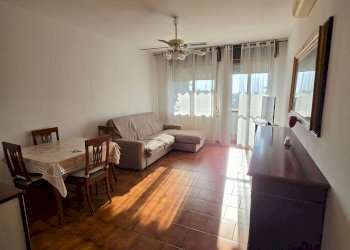 soggiorno - Three-room apartment via I Maggio, Tavazzano con Villavesco - photo 2