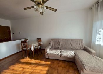 soggiorno - Three-room apartment via I Maggio, Tavazzano con Villavesco - photo 8