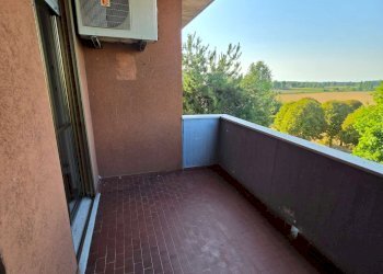 balcone - Three-room apartment via I Maggio, Tavazzano con Villavesco - photo 36