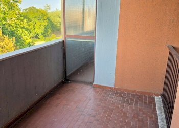 balcone - Three-room apartment via I Maggio, Tavazzano con Villavesco - photo 37