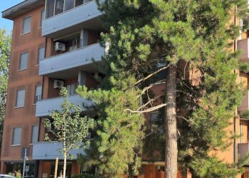 facciata - Three-room apartment via I Maggio, Tavazzano con Villavesco - photo 111