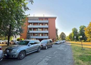 facciata - Three-room apartment via I Maggio, Tavazzano con Villavesco - photo 115