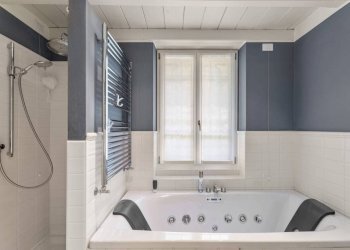 Bagno - Villa via Novara, 106, Omegna - foto 37