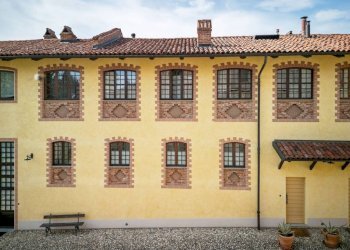 Cortile interno - Appartamento strada Superga, 68, Chieri - foto 37