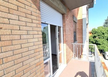 20260805_092434 - Three-room apartment Strada Langhirano 462, Parma - photo 7