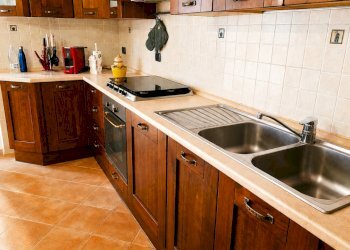 Cucina tradizionale luminosa e accogliente - Appartamento Rapallo - foto 24