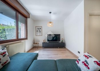 Villa a Schiera Via Salvatore Quasimodo, Bagnolo in Piano - foto 3
