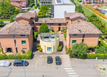 Villa a Schiera Via Salvatore Quasimodo, Bagnolo in Piano - foto 13