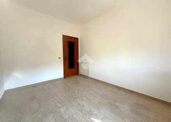 Four-room apartment Via mameli, Bordighera - photo 25