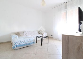 Three-room apartment Via Radici In Monte, Sassuolo - photo 2