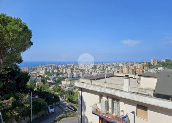 Quadrilocale Via Antonio Cianciullo, Genova (zona Borgoratti) - foto 1
